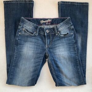 WRANGLER WOMENS RETRO MAE PREMIUM PATCH BOOT CUT WESTERN COWGIRL JEANS EUC